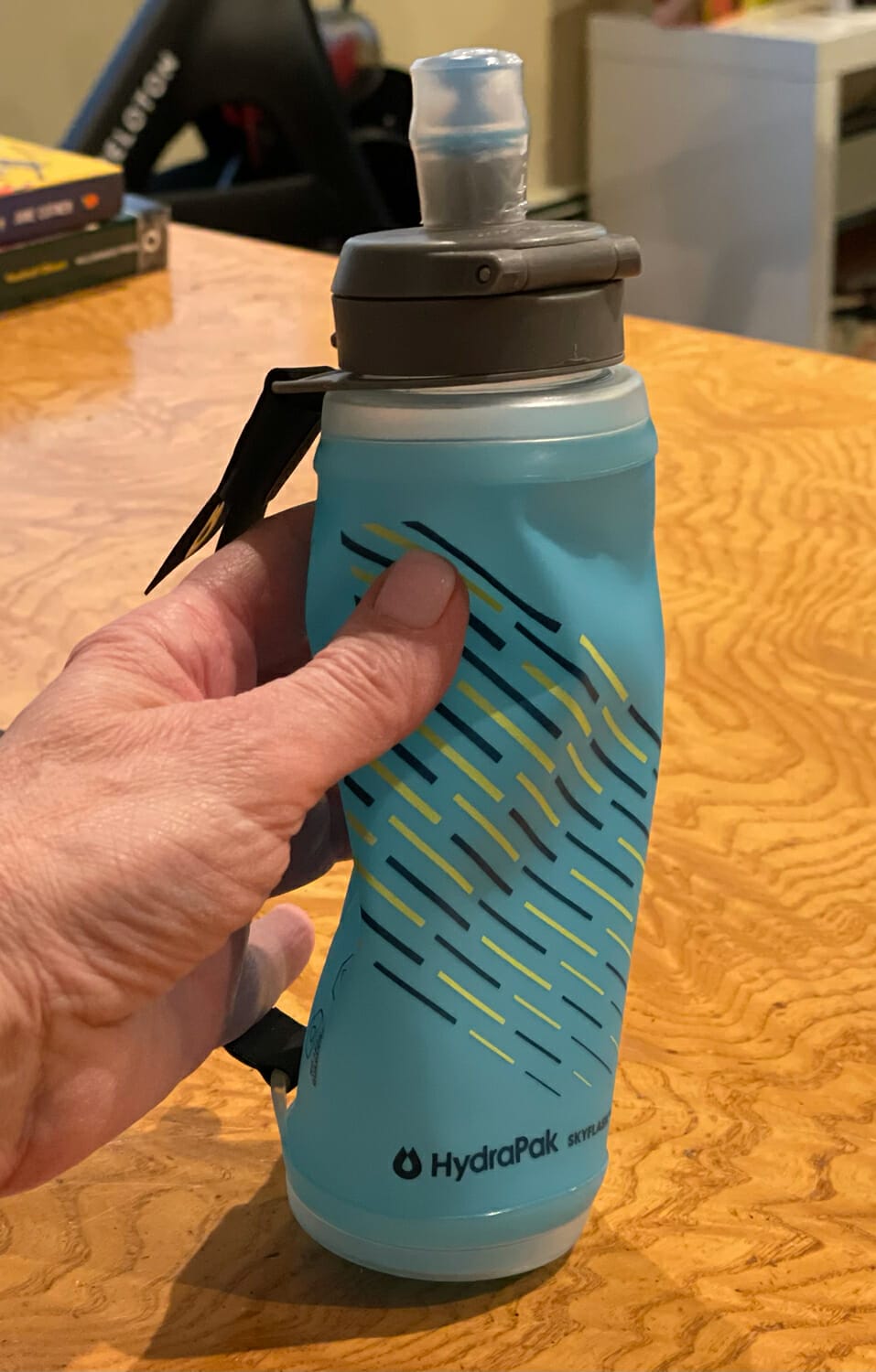 Hydrapak Skyflask 350ml kopen - Lichtblauw - De Hardloopwinkel